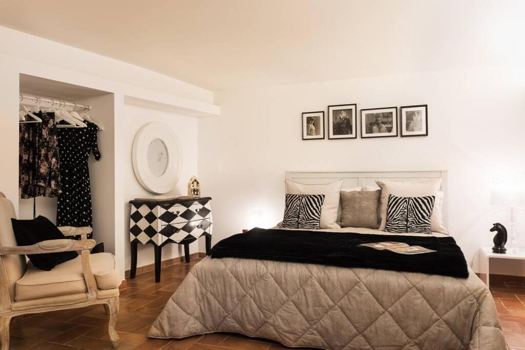 Apartment Lovely Colosseum Loft Rome