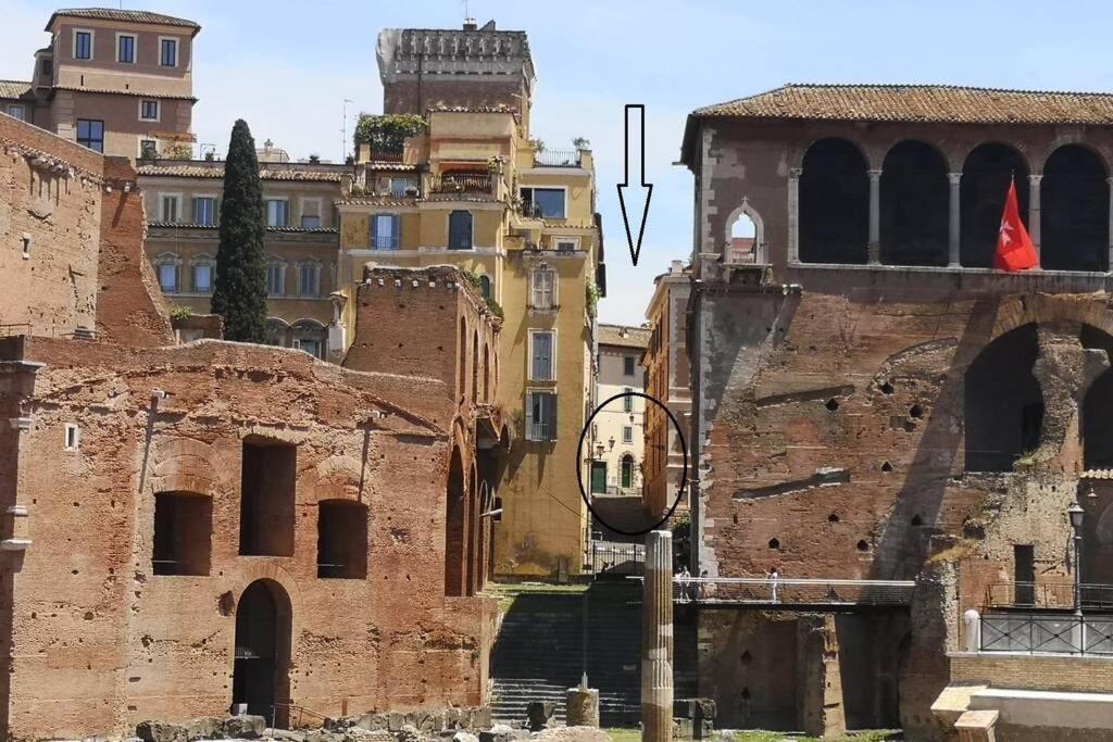 Lovely Colosseum Loft Rom